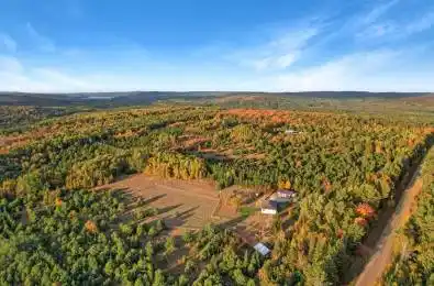 31 McLean Road Hastings Highlands Ontario K0L 2R0