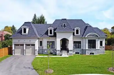 57 Wallace Merchant Court Aurora Ontario L4G 5Y5