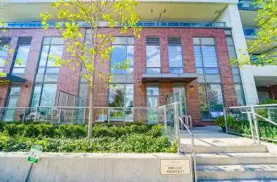32 Forest Manor Road Unit# TH02 Toronto C15 Ontario M2J 0H2