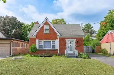 29 Ridgewood Avenue Waterloo Ontario N2H 4L1