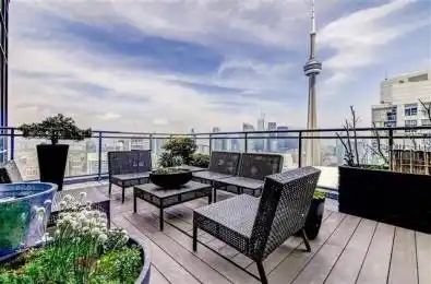 11 Brunel Court Unit# PH2 Toronto C01 Ontario M5V 3Y3