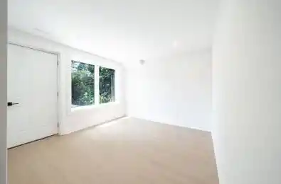 344 Highfield Road Toronto E01 Ontario M4L 2V5