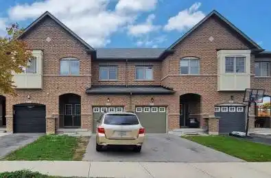 74 Davenfield Circle Brampton Ontario L6P 4M2