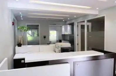 276 Danforth Avenue Toronto E03 Ontario M4K 1N6