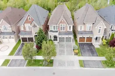 96 Wolf Creek Crescent Vaughan Ontario L6A 4B9