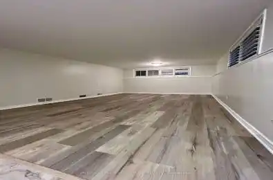 843 Cedarbrae Avenue Milton Ontario L9T 3W9