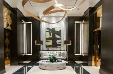 200 Cumberland Street Unit# 2703 Toronto C02 Ontario M5R 0B7