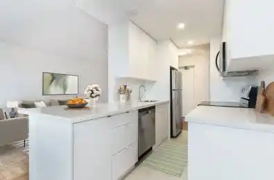 1220 Bayview Avenue Unit# 303 Toronto C11 Ontario M4G 2Z7