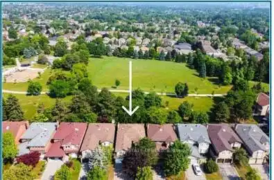 646 York Hill Boulevard Vaughan Ontario L4J 5L8