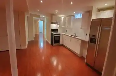 4 Dovehaven Crescent Brampton Ontario L6P 2H7