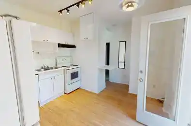 169 Harbord Street Unit# 2B Toronto C01 Ontario M5S 1H3