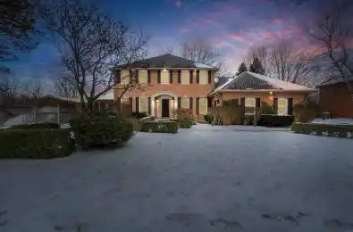 16 Meander Close Hamilton Ontario L0R 1H1