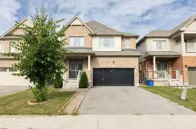 7713 Black Maple Drive Niagara Falls Ontario L2H 0N7