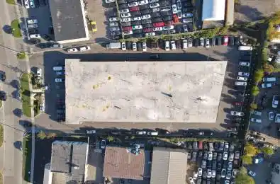 21 Hale Road Unit# 11 Brampton Ontario L6W 3J9