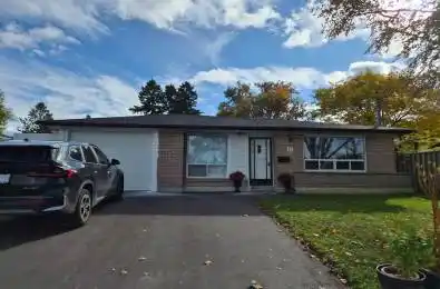 15 Nymark Avenue Toronto C15 Ontario M2J 2G8