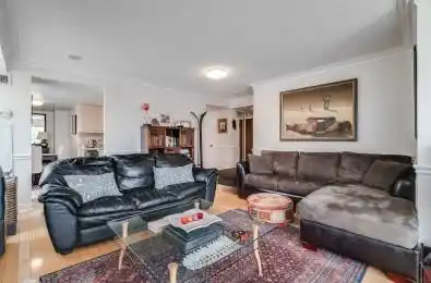 130 Pond Drive Unit# 212 Markham Ontario L3T 7W5