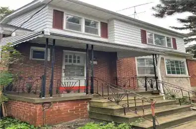 211 Bering Avenue Toronto W08 Ontario M8Z 3A4