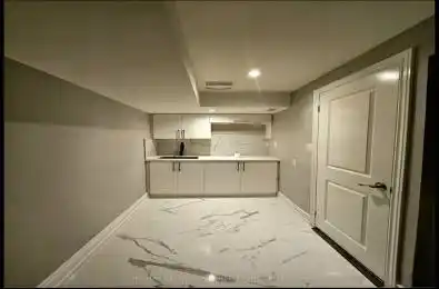 3 Honey Drive Unit# (Bsmnt) Toronto E04 Ontario M1R 3S3