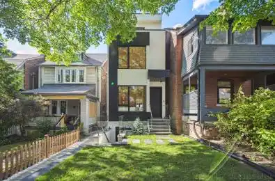 44A Alcina Avenue Toronto C02 Ontario M6G 2E8