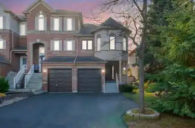 19 Bowler Street Aurora Ontario L4G 7J2