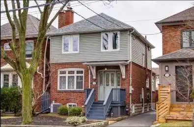 27 Cranbrooke Avenue Toronto C04 Ontario M5M 1M3