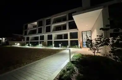 200 Keewatin Avenue Unit# 207 Toronto C10 Ontario M4P 1Z8