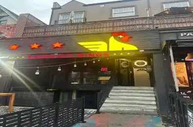 198 Augusta Avenue Unit# Main Toronto C01 Ontario M5T 2L6