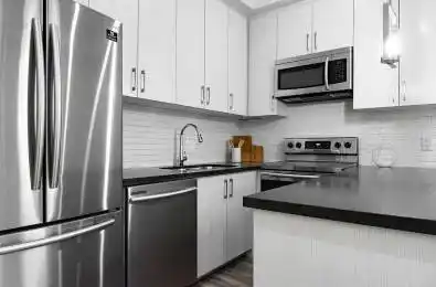 209 Jarvis Street Unit# 4 Toronto C08 Ontario M5J 2C1