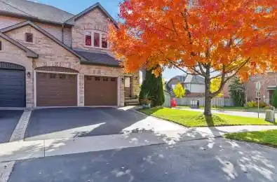 518 SANDCHERRY Drive Burlington Ontario L7T 4L5