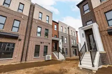 70 Kenesky Drive Unit# 28 Hamilton Ontario L8B 2A9