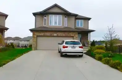 212 WESTFIELD Place Waterloo Ontario N2T 2R2