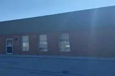 5040 Maingate Drive Unit# 8 Mississauga Ontario L4W 1X5