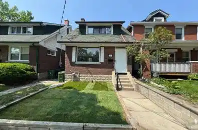 34 Woodington Avenue Toronto E03 Ontario M4C 3J3