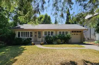 386 Kerrybrook Drive Richmond Hill Ontario L4C 3R1