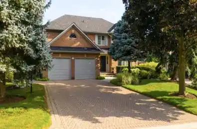 19 Honeysuckle Crescent Hamilton Ontario L9K 1A9