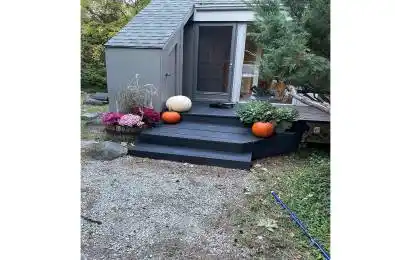 101 St Moritz Crescent Blue Mountains Ontario L9Y 0S6