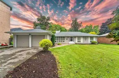 22 Poplar Drive Richmond Hill Ontario L4E 2X6