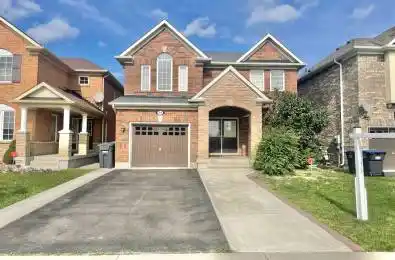 39 Bloom Drive Brampton Ontario L6P 3C2