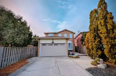 1339 Quinpool Court Mississauga Ontario L5C 4J3