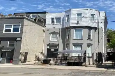 206 Carlton Street Unit# 106 Toronto C08 Ontario M5A 2L1