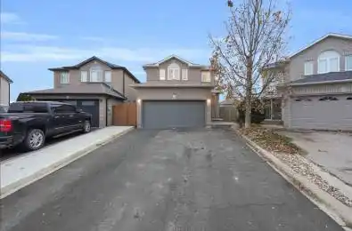 33 Topaz Court Vaughan Ontario L6A 2X2