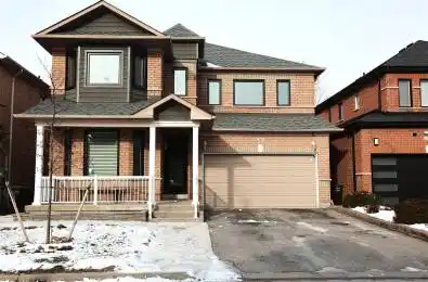 3861 Mulligan Cross Mississauga Ontario L5M 7B2