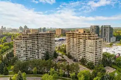 32 Clarissa Drive Unit# 426 Richmond Hill Ontario L4C 9R7