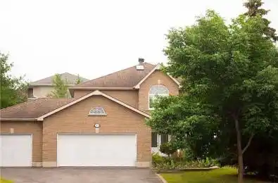13 Fawn Crescent Barrie Ontario L4N 7Z5