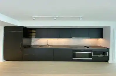 8 Wellesley Street Unit# 5708 Toronto C01 Ontario M4Y 0J5