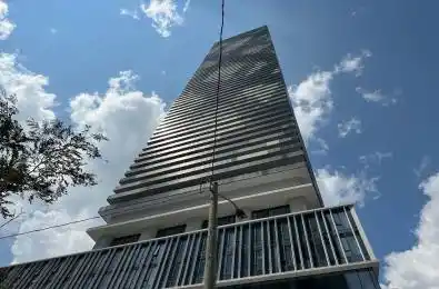 138 Downes Street Unit# 6103 Toronto C08 Ontario M5E 0E4