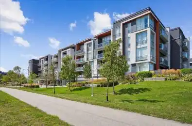 3028 Creekshore Common Unit# 105 Oakville Ontario L6M 5K6