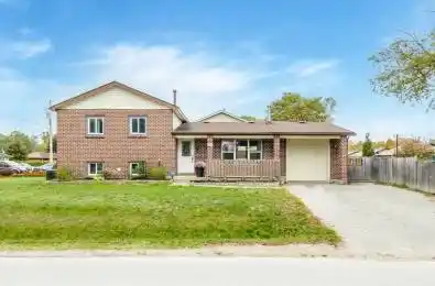 6 Duckworth Street Essa Ontario L0M 1B0