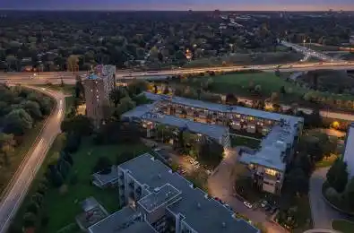 2095 Roche Court Unit# 209 Mississauga Ontario L5K 2C8