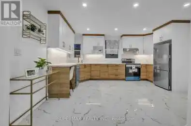 94 Hiawatha Street St. Thomas Ontario N5P 2T7